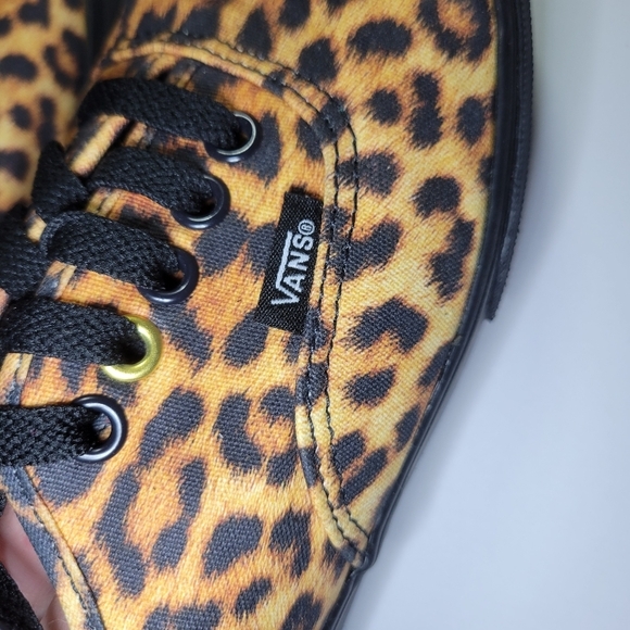 NWOT VANS cheeta print size 8 womens - Picture 4 of 5